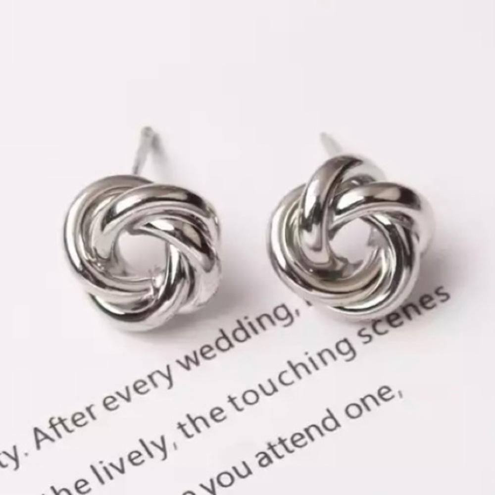 NEW Silver Love Knot Stud Earrings
